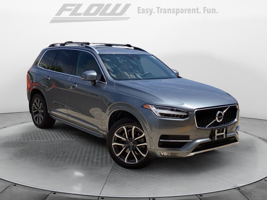 Used 2017 Volvo XC90 Momentum SUV
