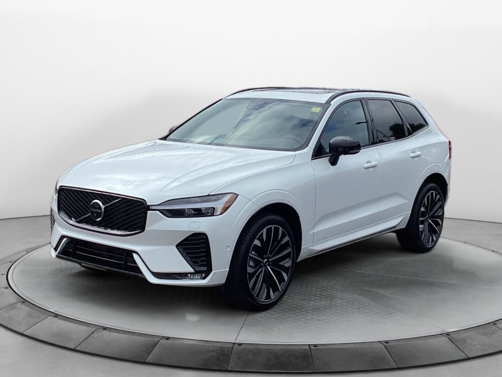 New 2026 Volvo XC60 B5 Ultra SUV