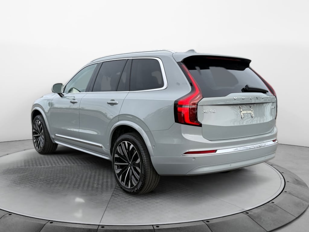 New 2026 Volvo XC90 B6 Ultra 7-Seater SUV