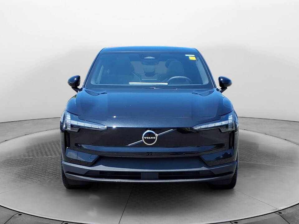 2025 Volvo EX30 Plus photo 2