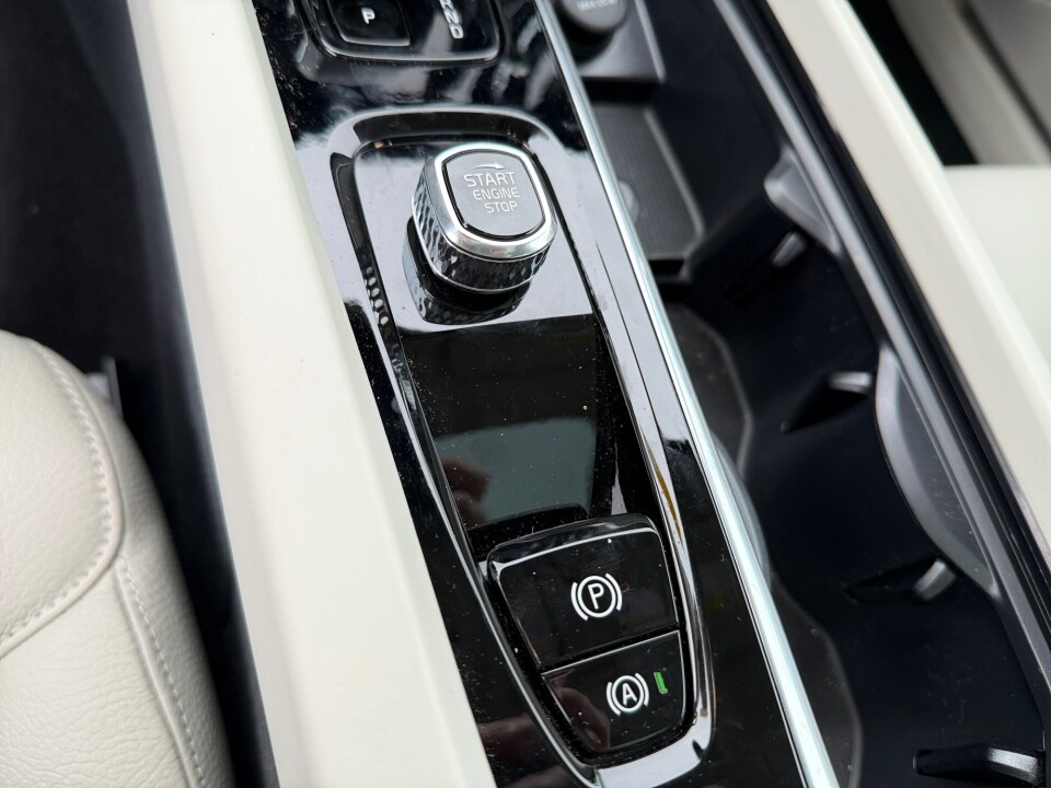 2026 Volvo V60 Cross Country Plus - Photo 17
