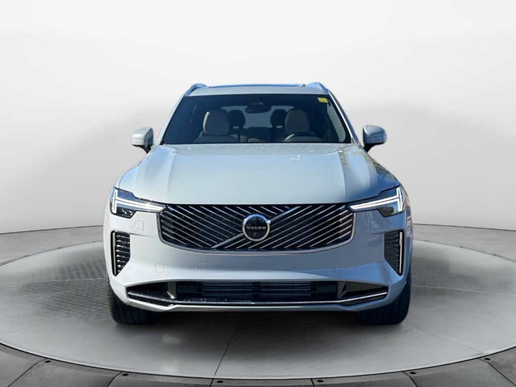 New 2026 Volvo XC90 plug-in hybrid T8 Plus 7-Seater SUV