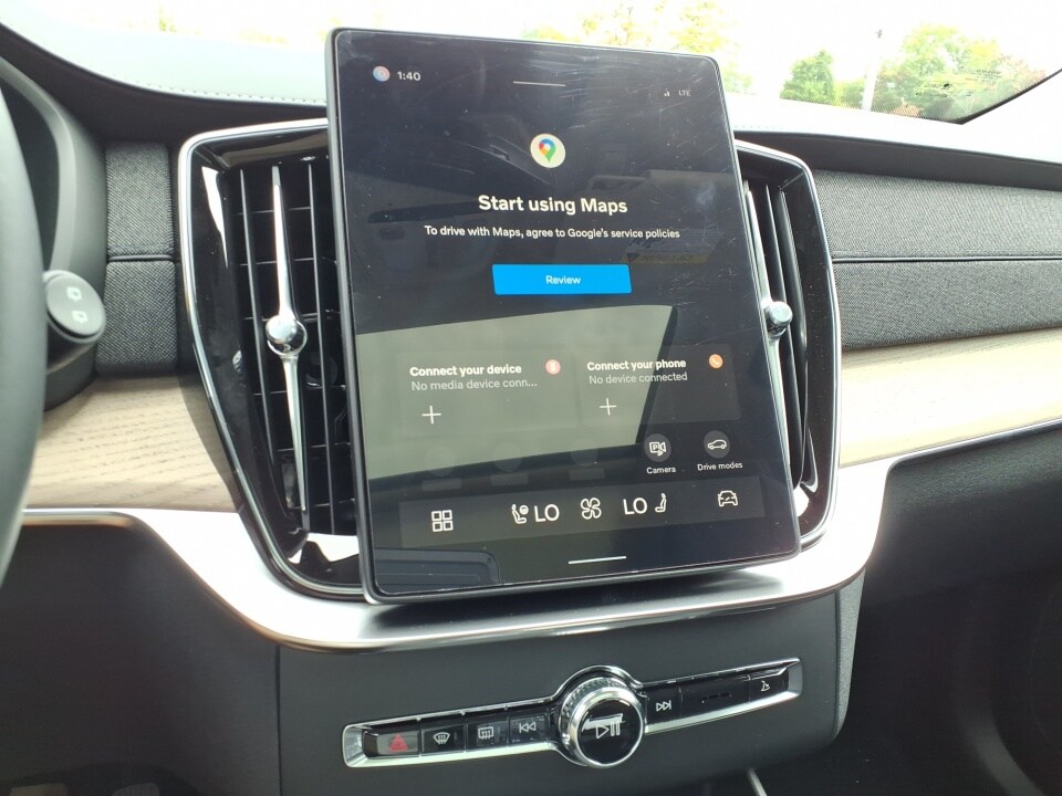2026 Volvo XC90 Plus - Photo 15