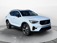 2026 Volvo XC40 B5 Plus AWD SUV