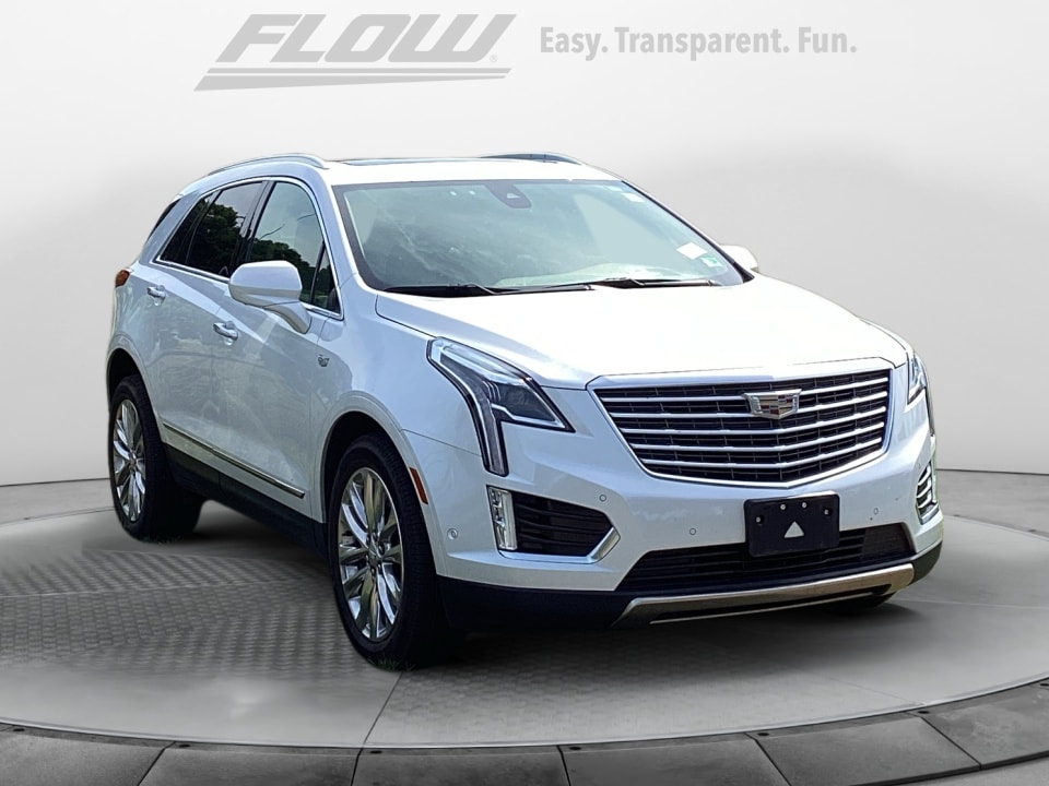 2019 Cadillac XT5 AWD Platinum's photo