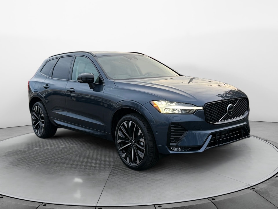 2026 Volvo XC60 Ultra's photo