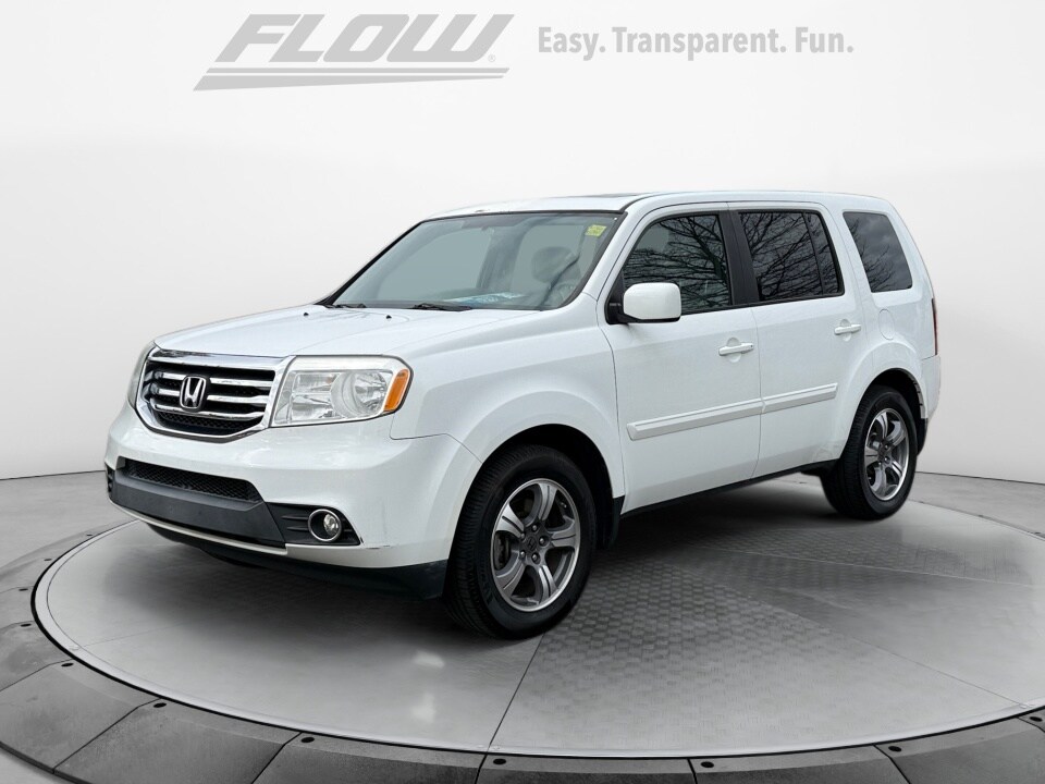 2015 Honda Pilot SE photo 2