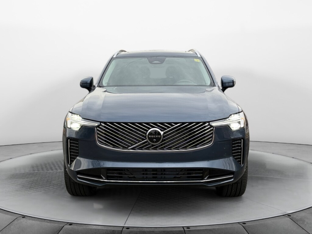 New 2026 Volvo XC90 B6 Plus 6-Seater SUV