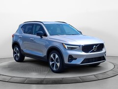 2026 Volvo XC40 B5 Plus AWD SUV