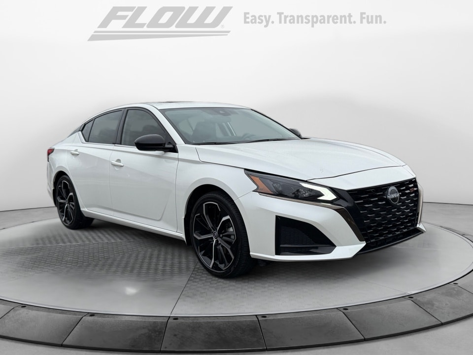 2024 Nissan Altima SR