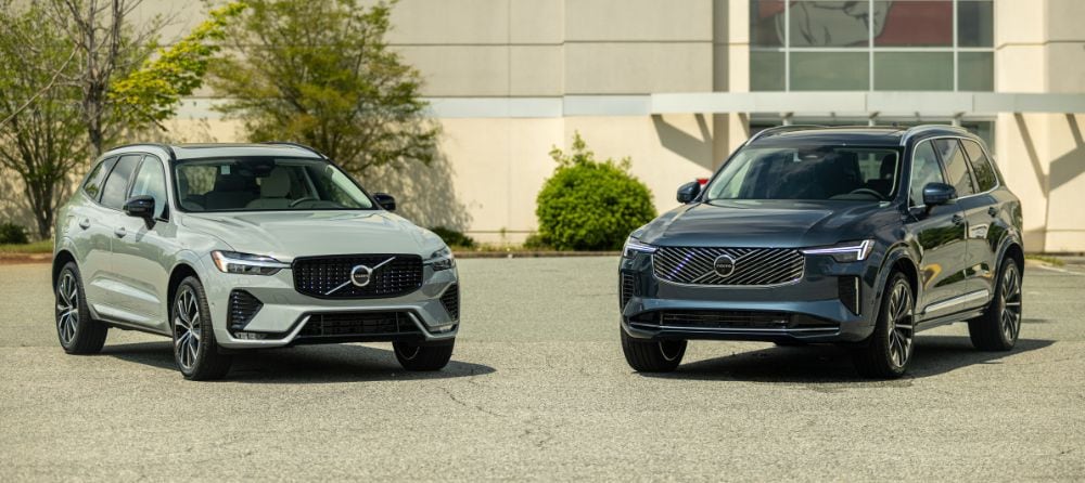 Volvo XC60 and Volvo XC90 models parked side by side for comparison