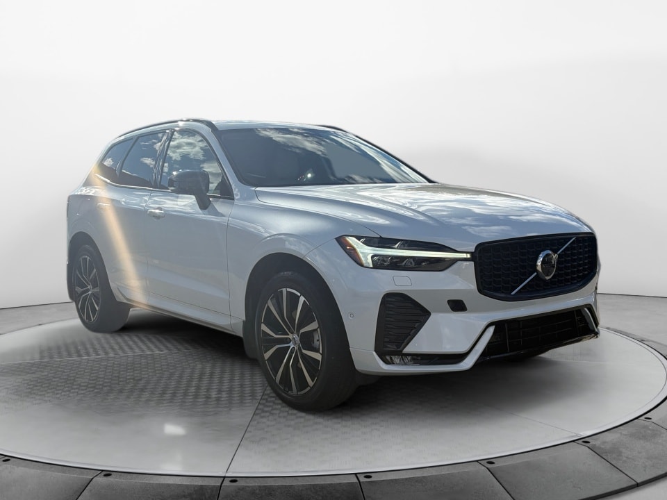 2024 Volvo XC60 Plus