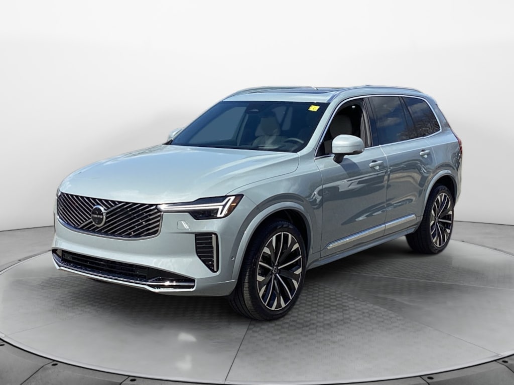New 2026 Volvo XC90 B6 Ultra 7-Seater SUV