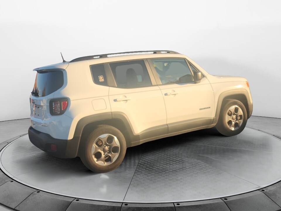 2018 Jeep Renegade Sport photo 3