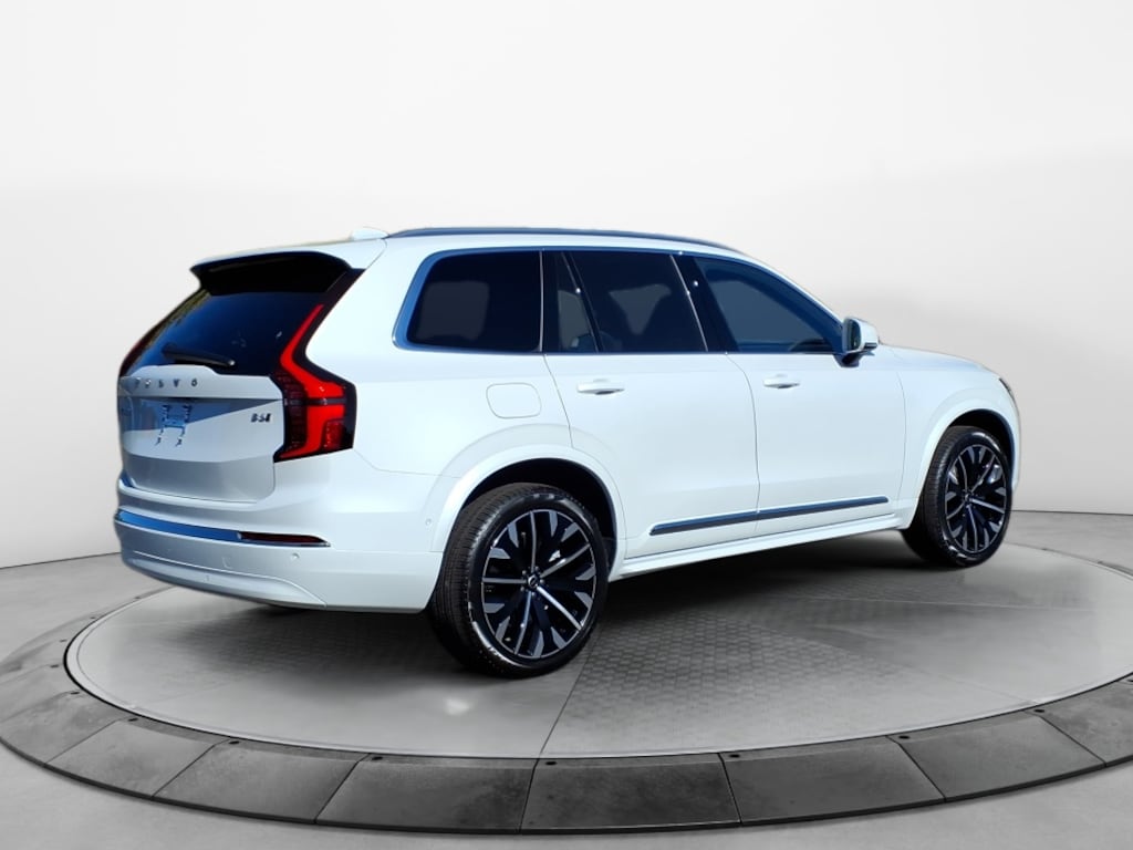 New 2026 Volvo XC90 B6 Ultra 7-Seater SUV