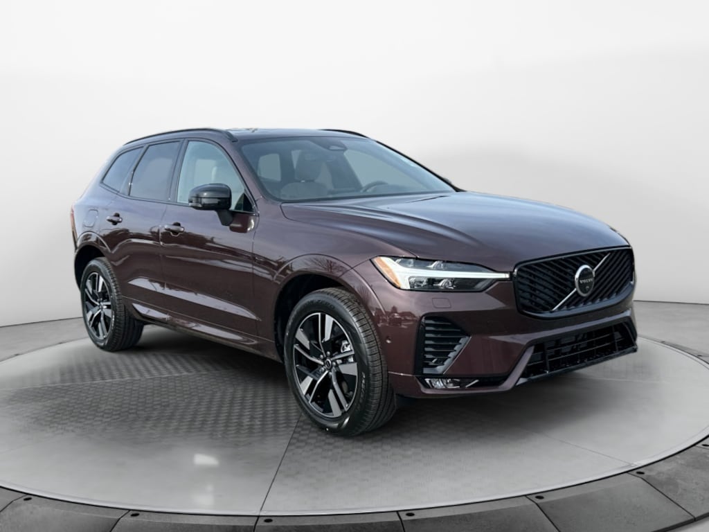 New 2026 Volvo XC60 B5 Plus SUV