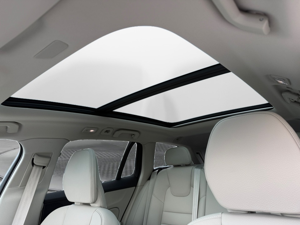 2026 Volvo V60 Cross Country Plus - Photo 10
