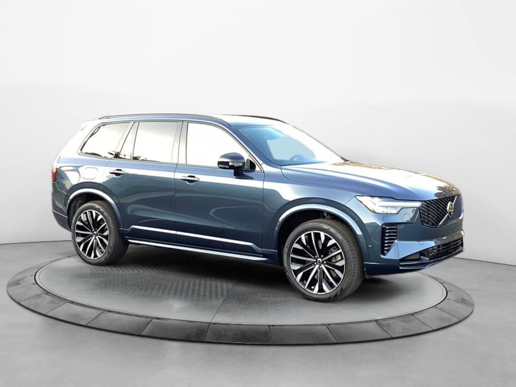 New 2026 Volvo XC90 plug-in hybrid T8 Ultra Dark Theme 7-Seater SUV