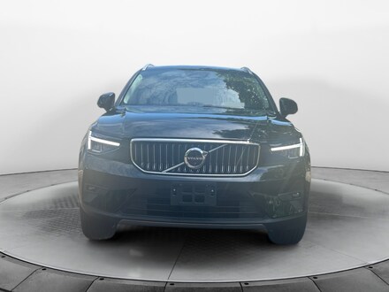 2024 Volvo XC40 B5 Plus Bright Theme SUV