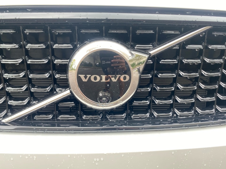 2026 Volvo XC40 Ultra - Photo 32