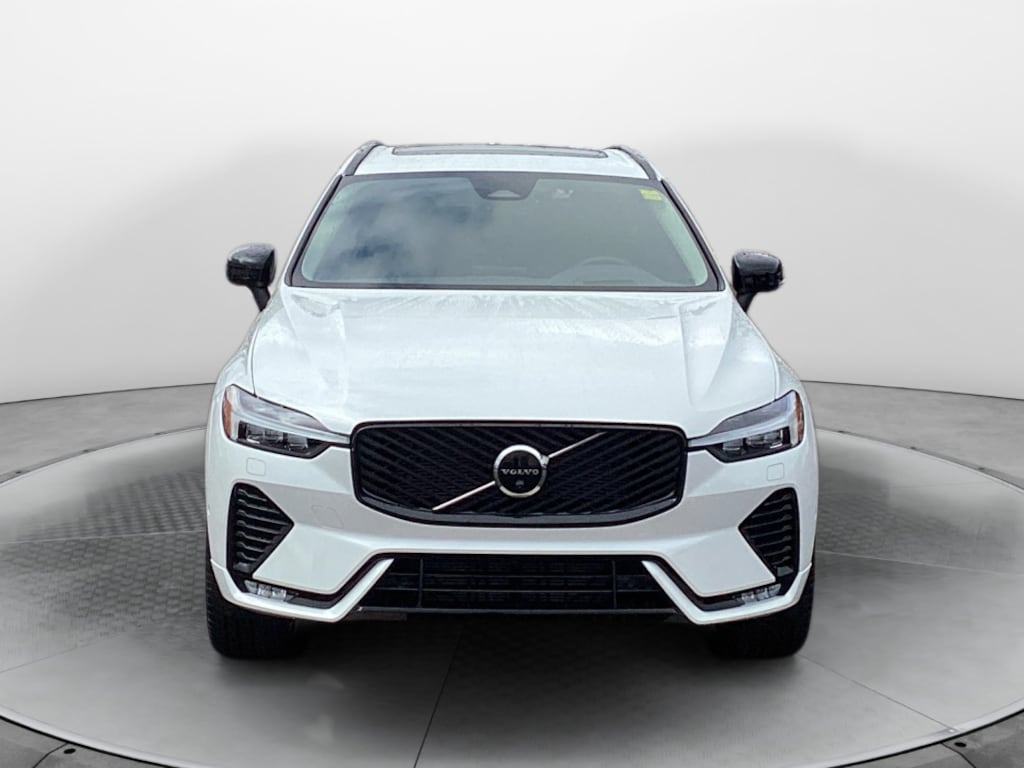New 2026 Volvo XC60 B5 Ultra SUV