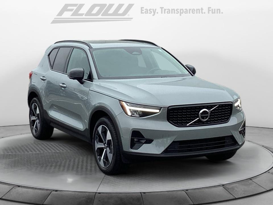 2024 Volvo XC40