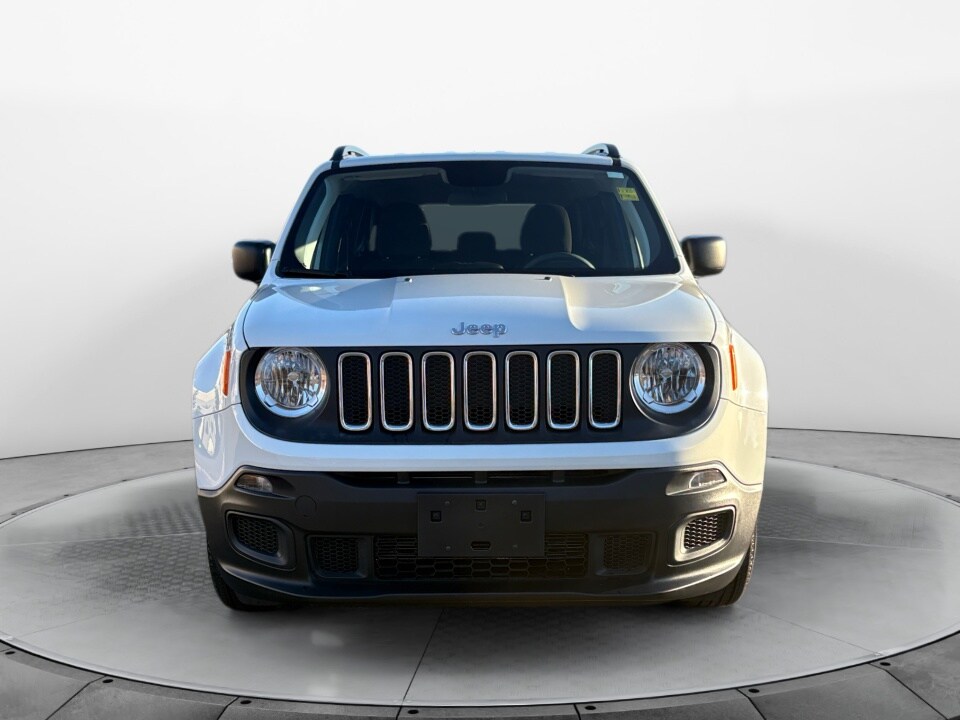 2018 Jeep Renegade Sport photo 2