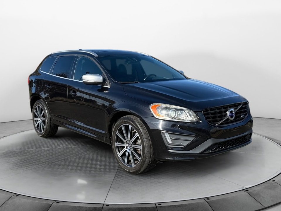 2014 Volvo XC60 T6 R-Design