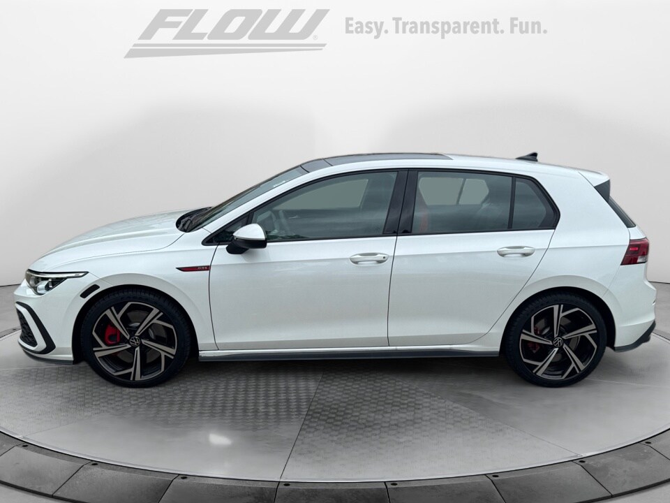 2024 Volkswagen Golf GTI SE photo 3