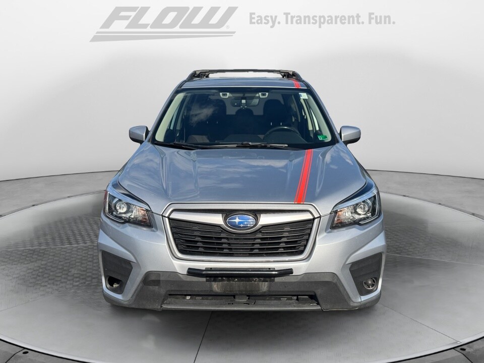 2019 Subaru Forester Premium photo 2