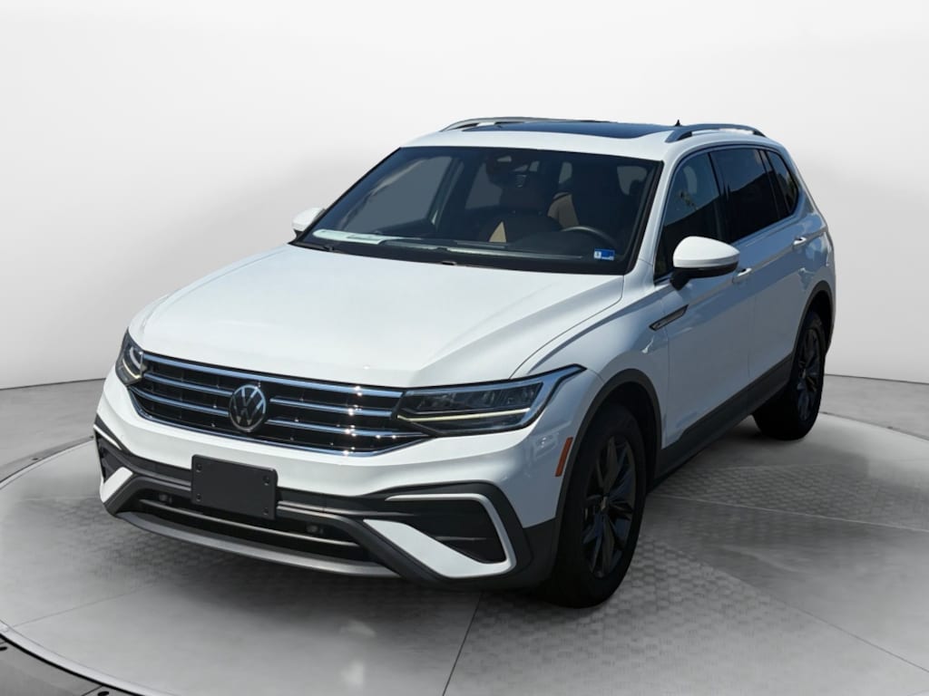 Used 2022 Volkswagen Tiguan 2.0T SE SUV