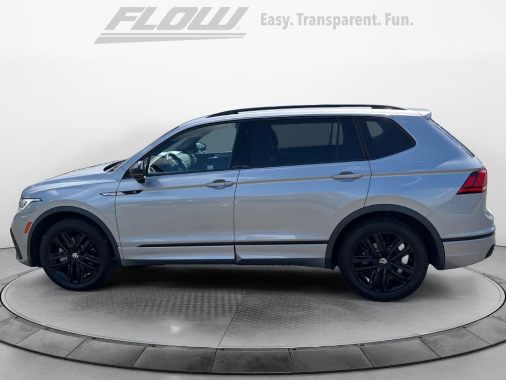 Used 2022 Volkswagen Tiguan 2.0T SE R-Line Black SUV