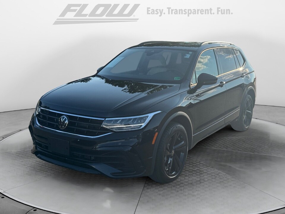 2024 Volkswagen Tiguan SE R-Line Black photo 3