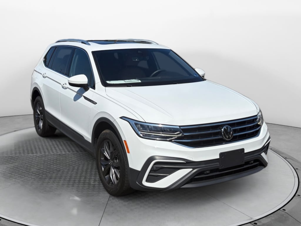 Used 2022 Volkswagen Tiguan 2.0T SE SUV