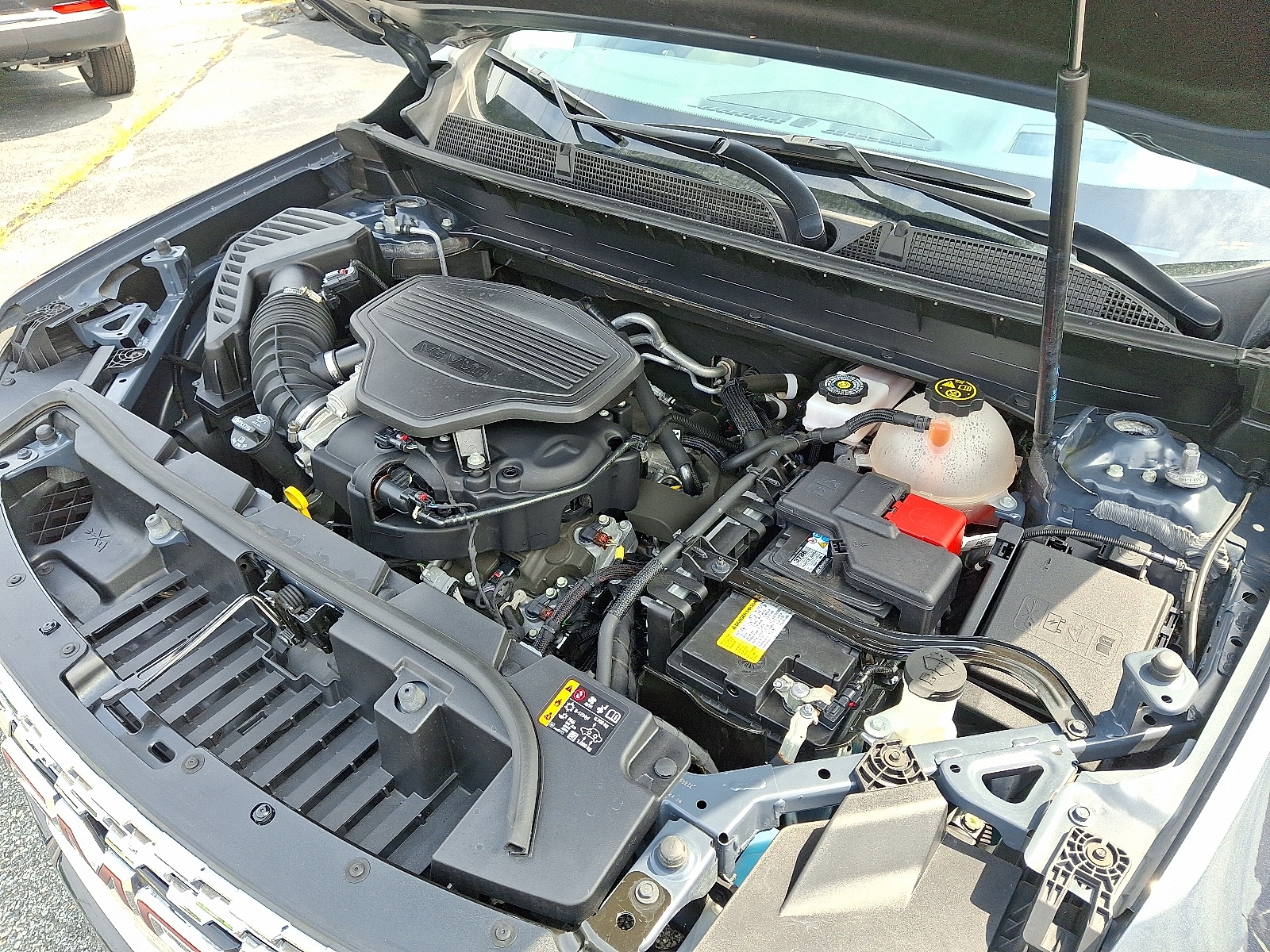 2021 GMC Acadia Denali - Photo 27