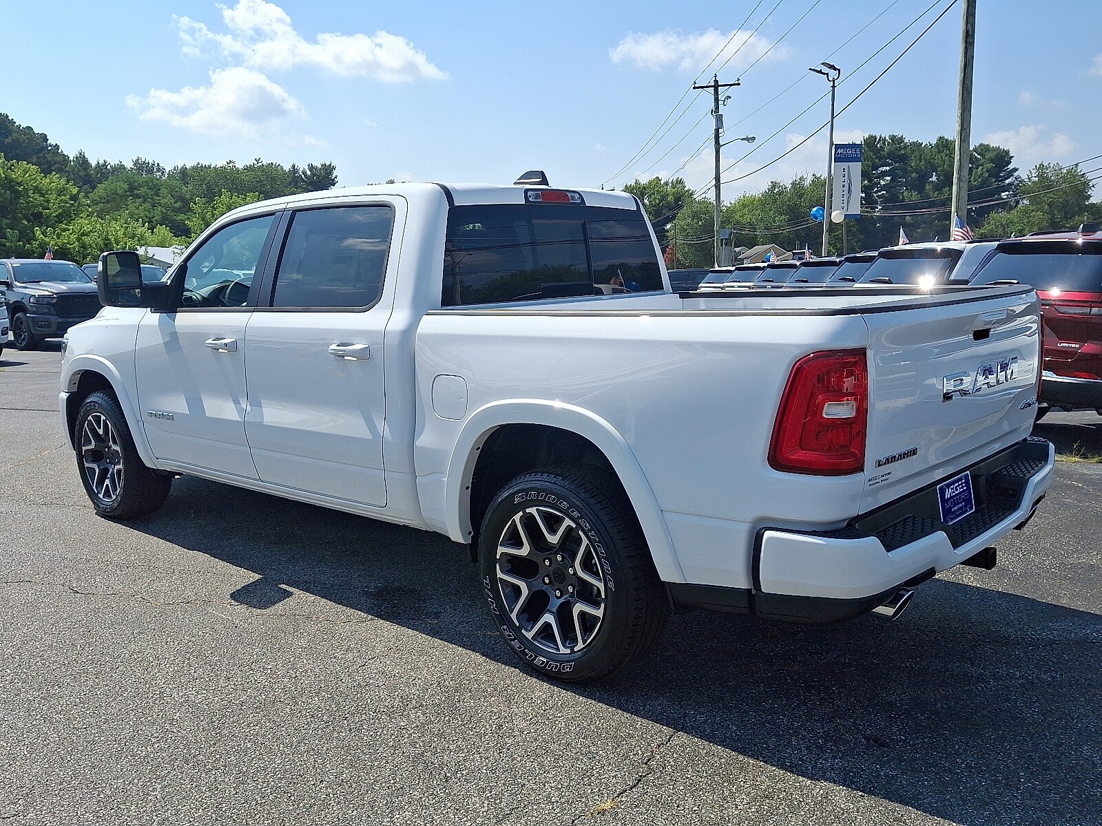 2025 Ram 1500 Laramie photo 4