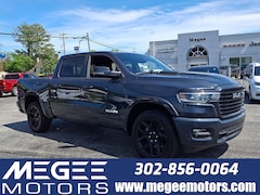 2026 Ram 1500 LARAMIE CREW CAB 4X4 5'7 BOX Pickup