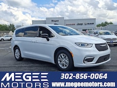 2025 Chrysler Pacifica SELECT Passenger Van