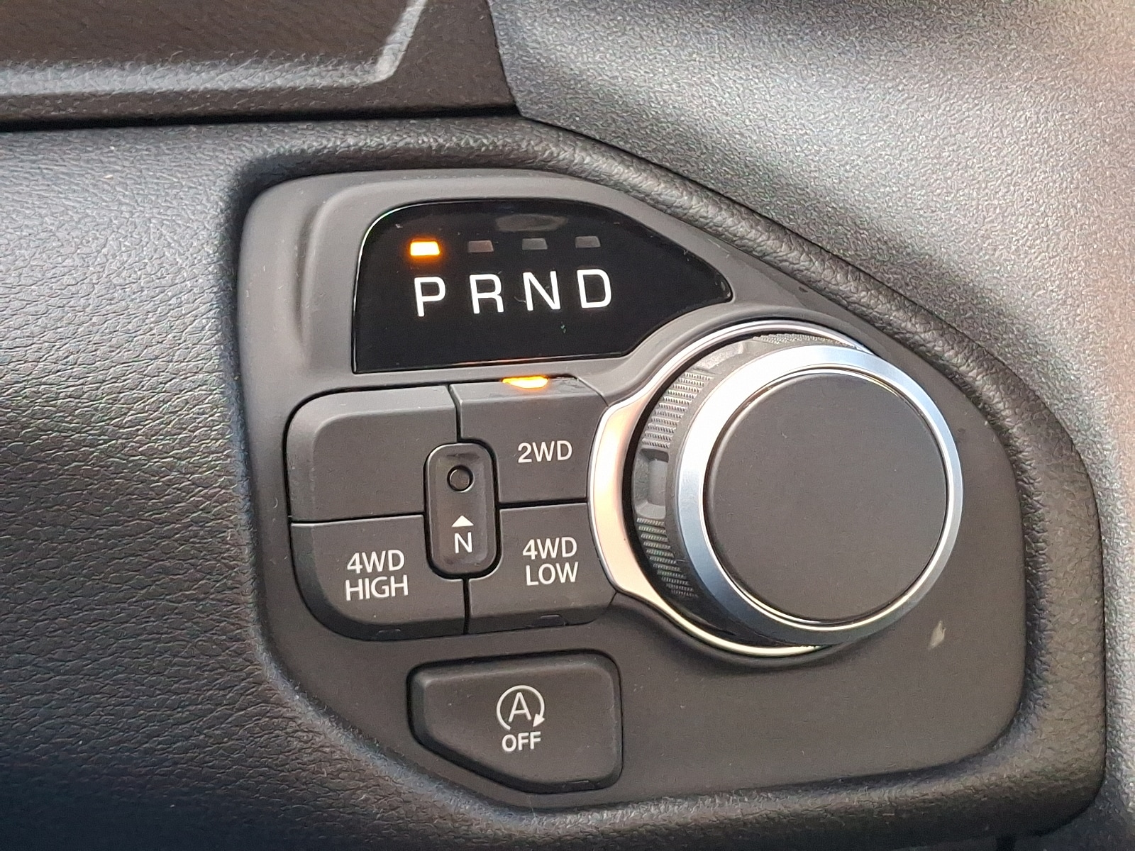 2025 RAM 1500 Tradesman - Photo 14