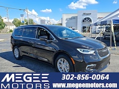 2026 Chrysler Pacifica SELECT Passenger Van