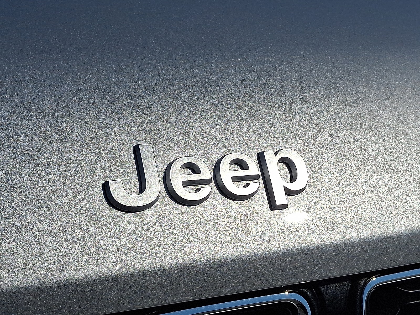 2025 Jeep Grand Cherokee Laredo - Photo 23