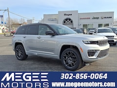 2025 Jeep Grand Cherokee SUMMIT 4X4 Sport Utility