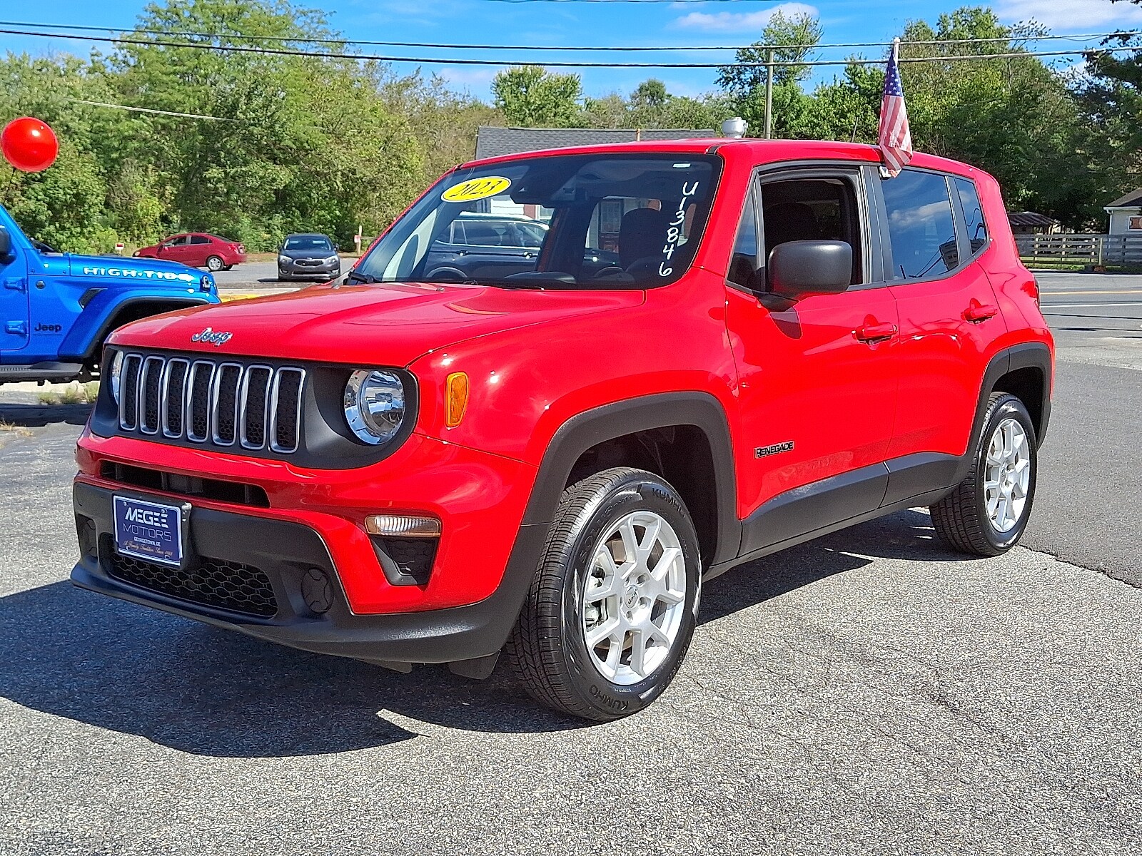 2023 Jeep Renegade Latitude Sport photo 3