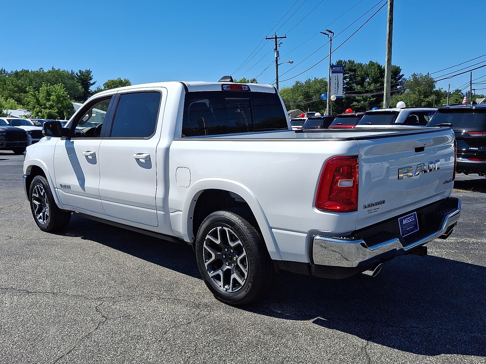 2026 Ram 1500 Laramie photo 4