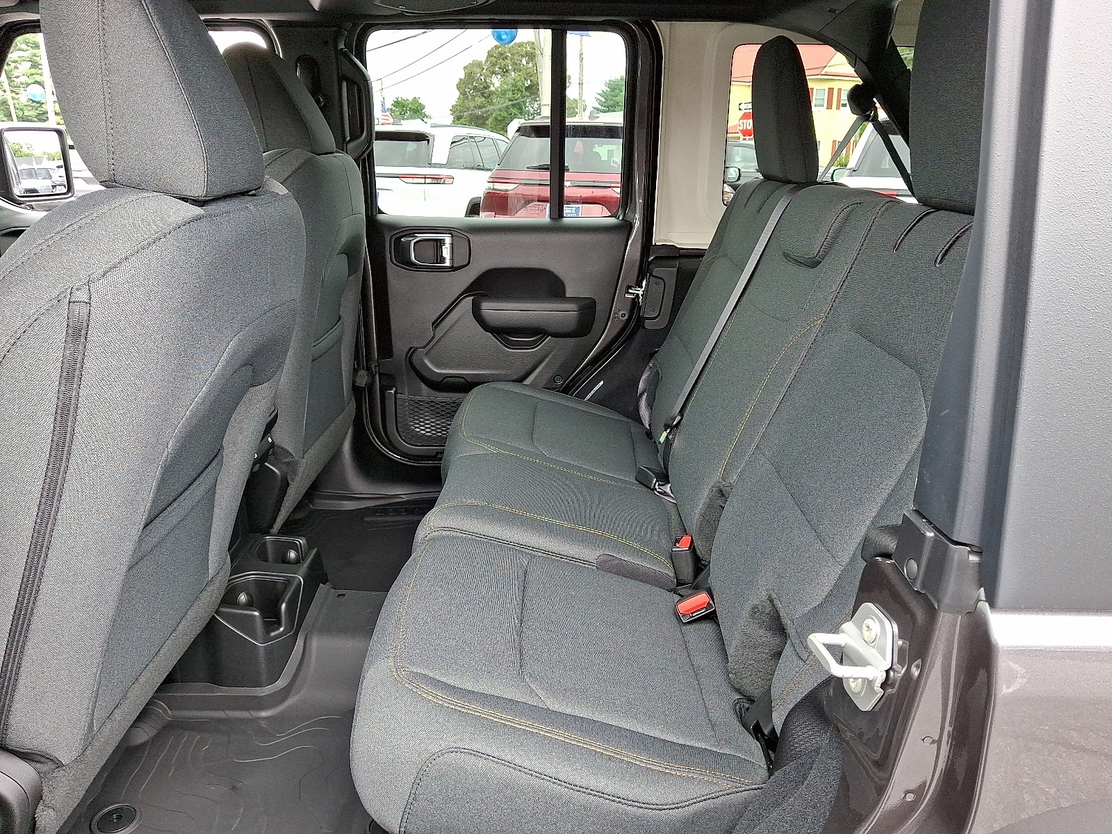 2025 Jeep Wrangler 4-Door Sport S - Photo 10