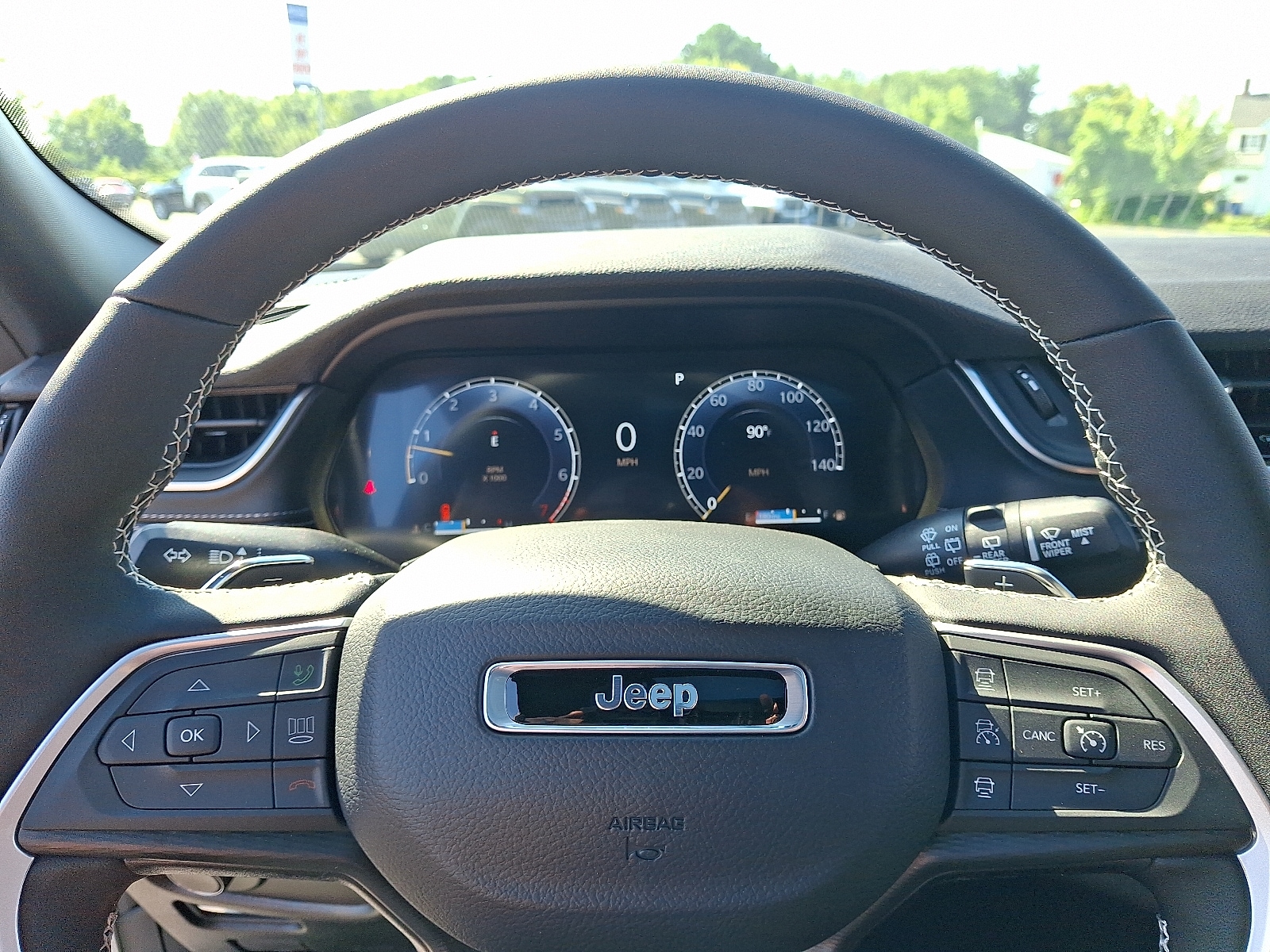 2025 Jeep Grand Cherokee Laredo - Photo 18
