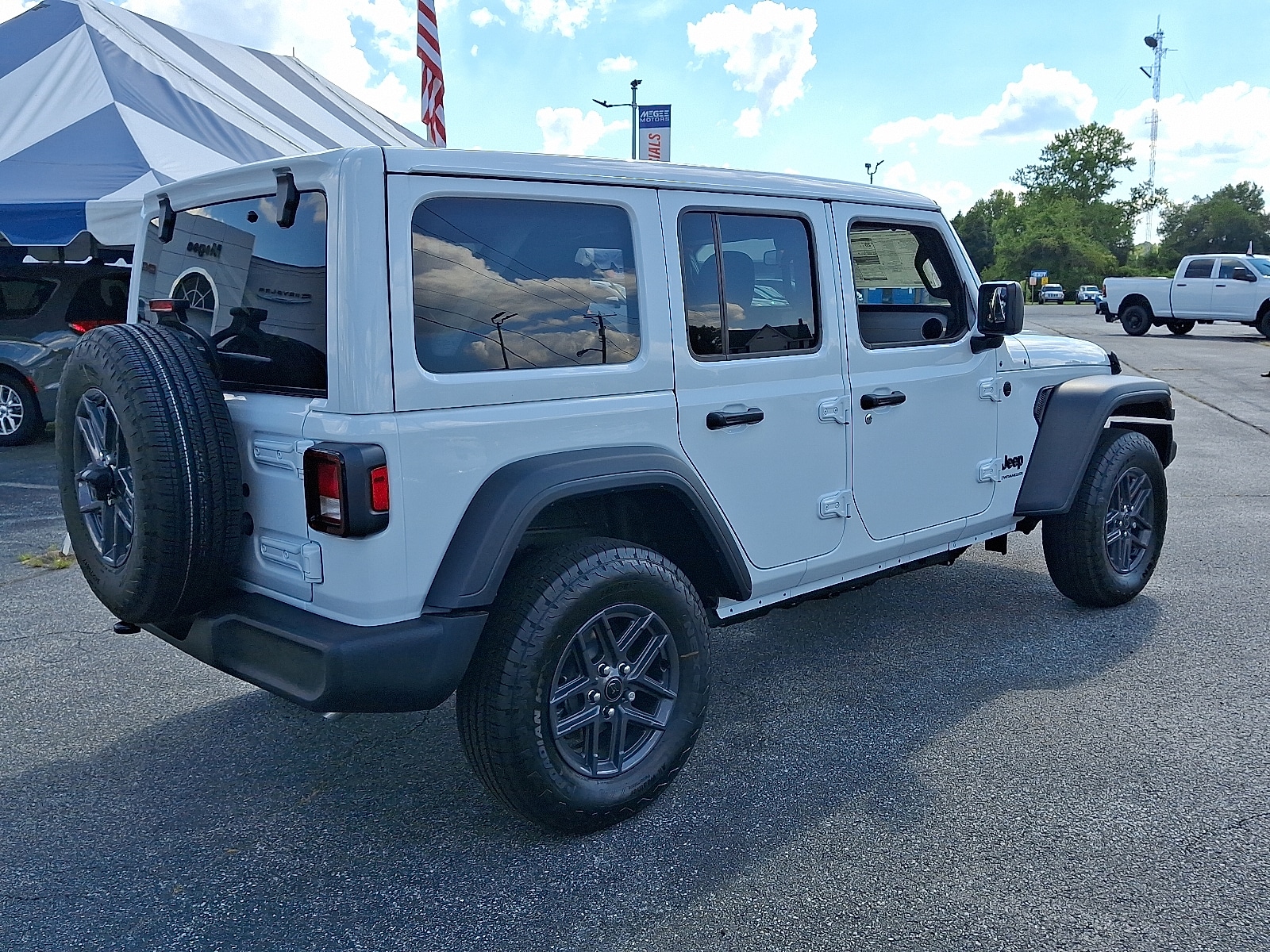 2025 Jeep Wrangler 4-Door Sport S - Photo 6