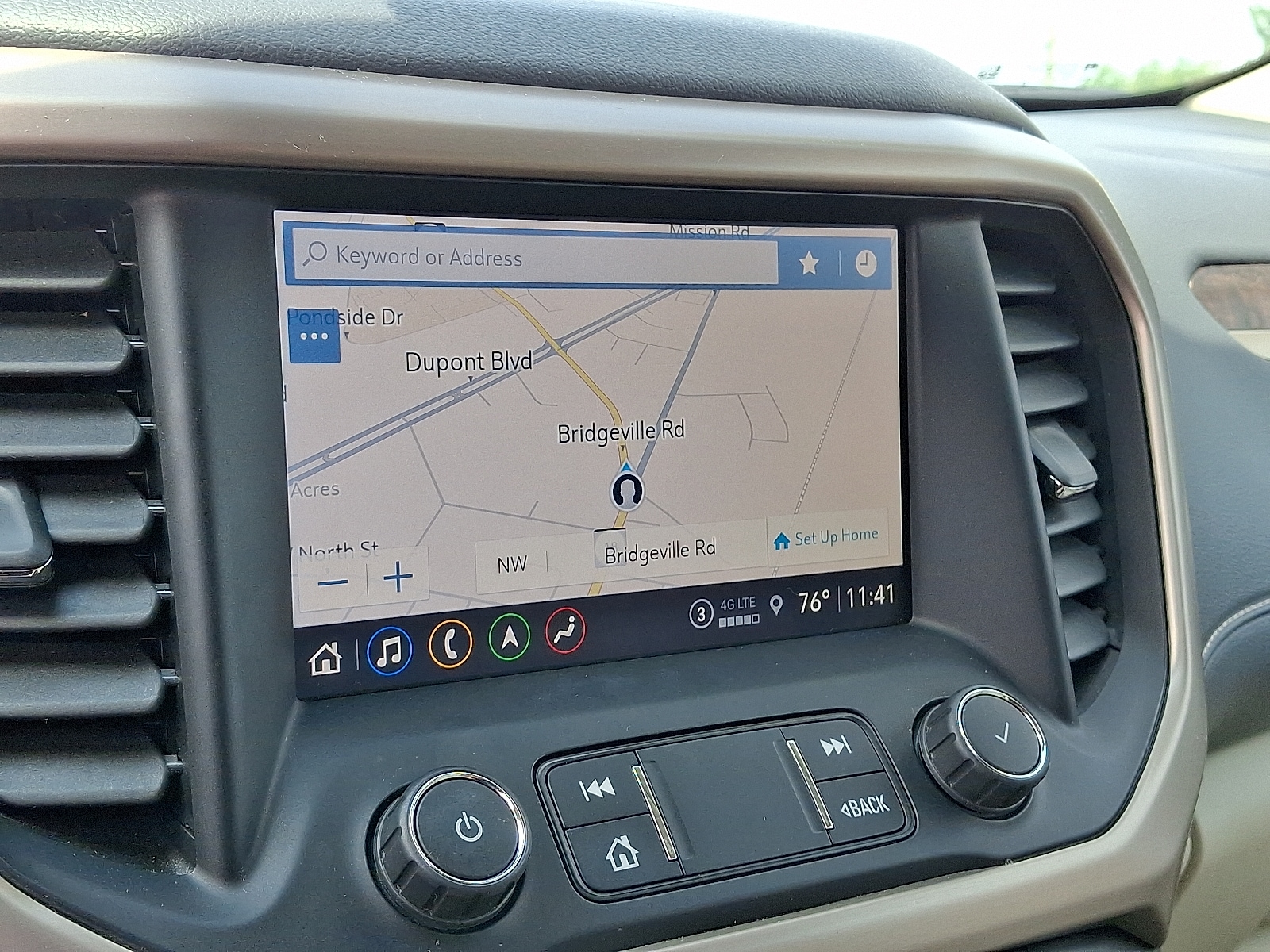 2021 GMC Acadia Denali - Photo 16