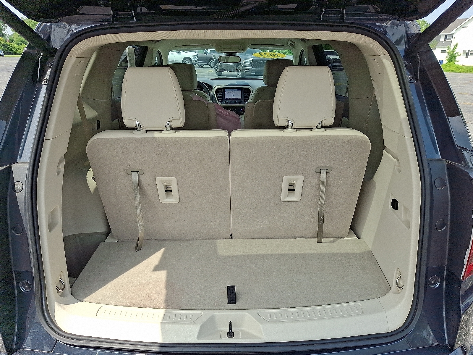 2021 GMC Acadia Denali - Photo 28
