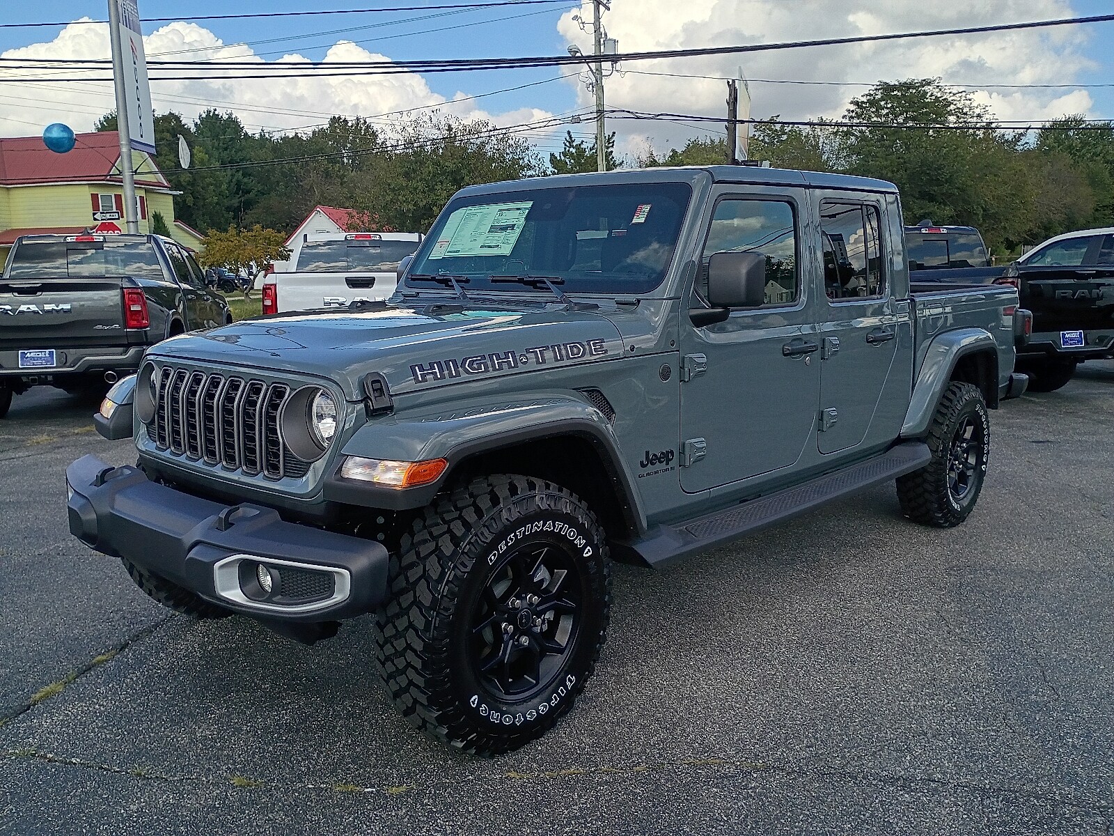 2025 Jeep Gladiator Sport photo 3